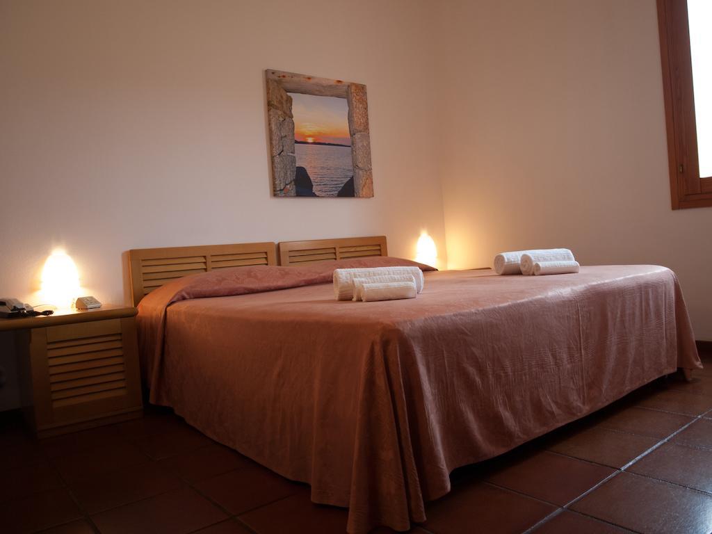 Hotel Garibaldi La Maddalena  Ruang foto