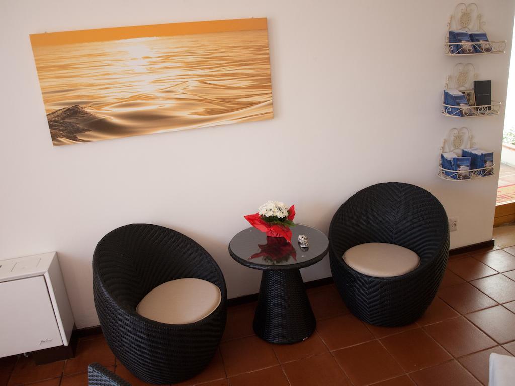 Hotel Garibaldi La Maddalena  Bagian luar foto